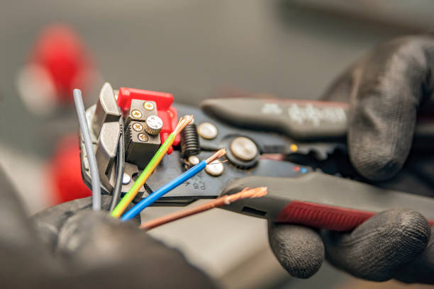 Best Licensed Electrician  in Bulverde, TX
